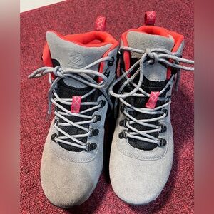 ZeroXposur leather Men’s 11 Gray and Red Waterproof Hiking Boots, not used